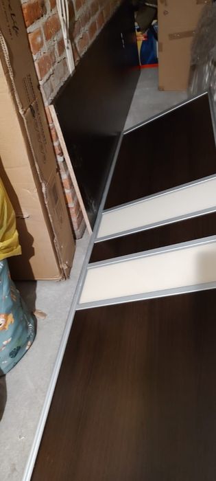 Szafa ubraniowa przesuwna szerokość 140*251