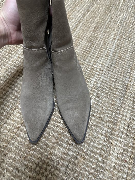 Черевики ботильйони козаки 38р.