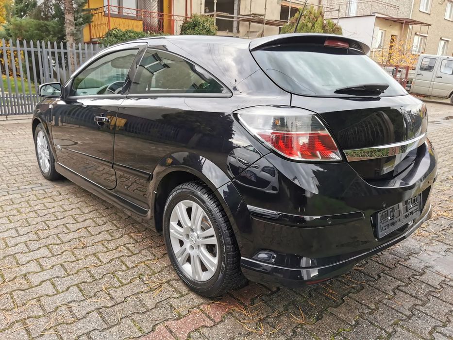 Opel Astra OPC-Line GTC 1,8i Bezwypad,Klima,Navi,Elektr,Parktronic,tempomat,alu16