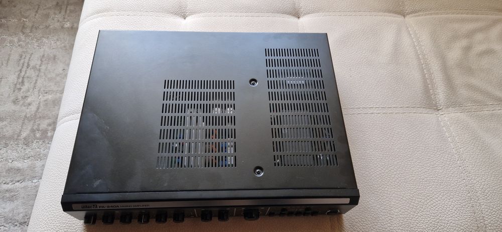 Трансляційний підсилювач InterM PA-240A 240 Вт