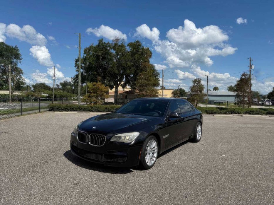 BMW 7 Series 740Li xDrive      2014