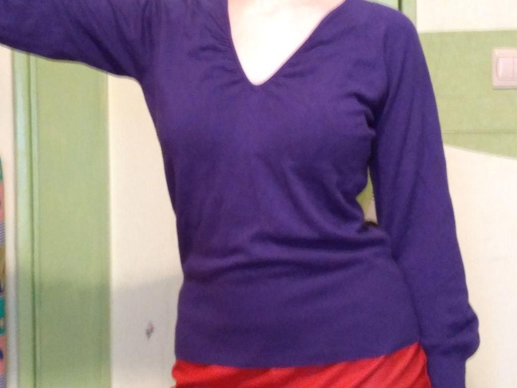 Sweter rozm. 40.