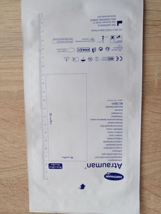 Atrauman opatrunek z maścią