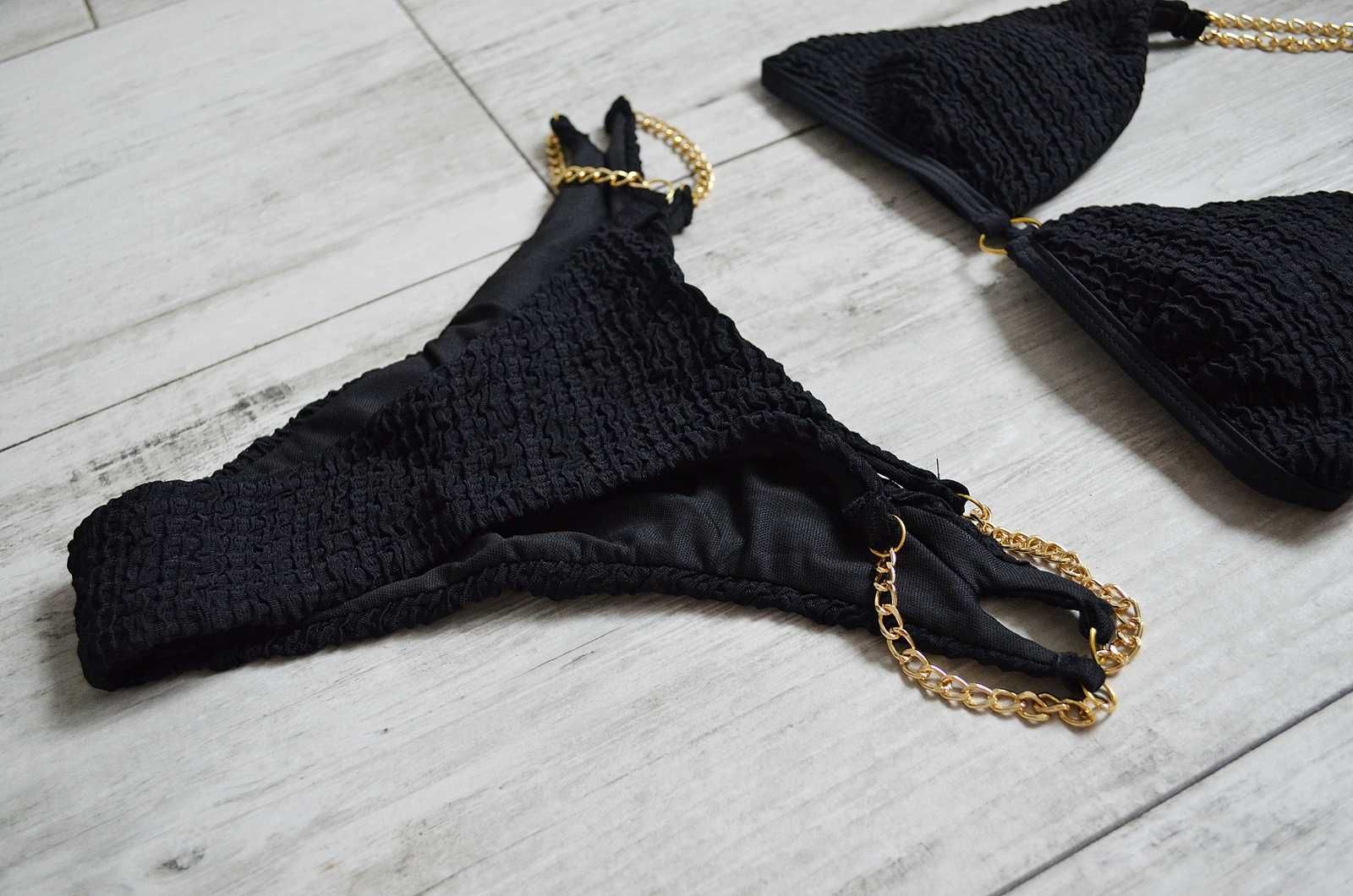 Czarne bikini ze złotymi łańcuszkami brazyliany strój kąpielowy