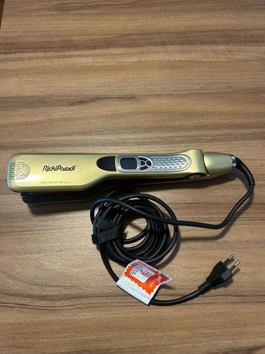 Rickiparodi Prancha de Cabelo a Vapor