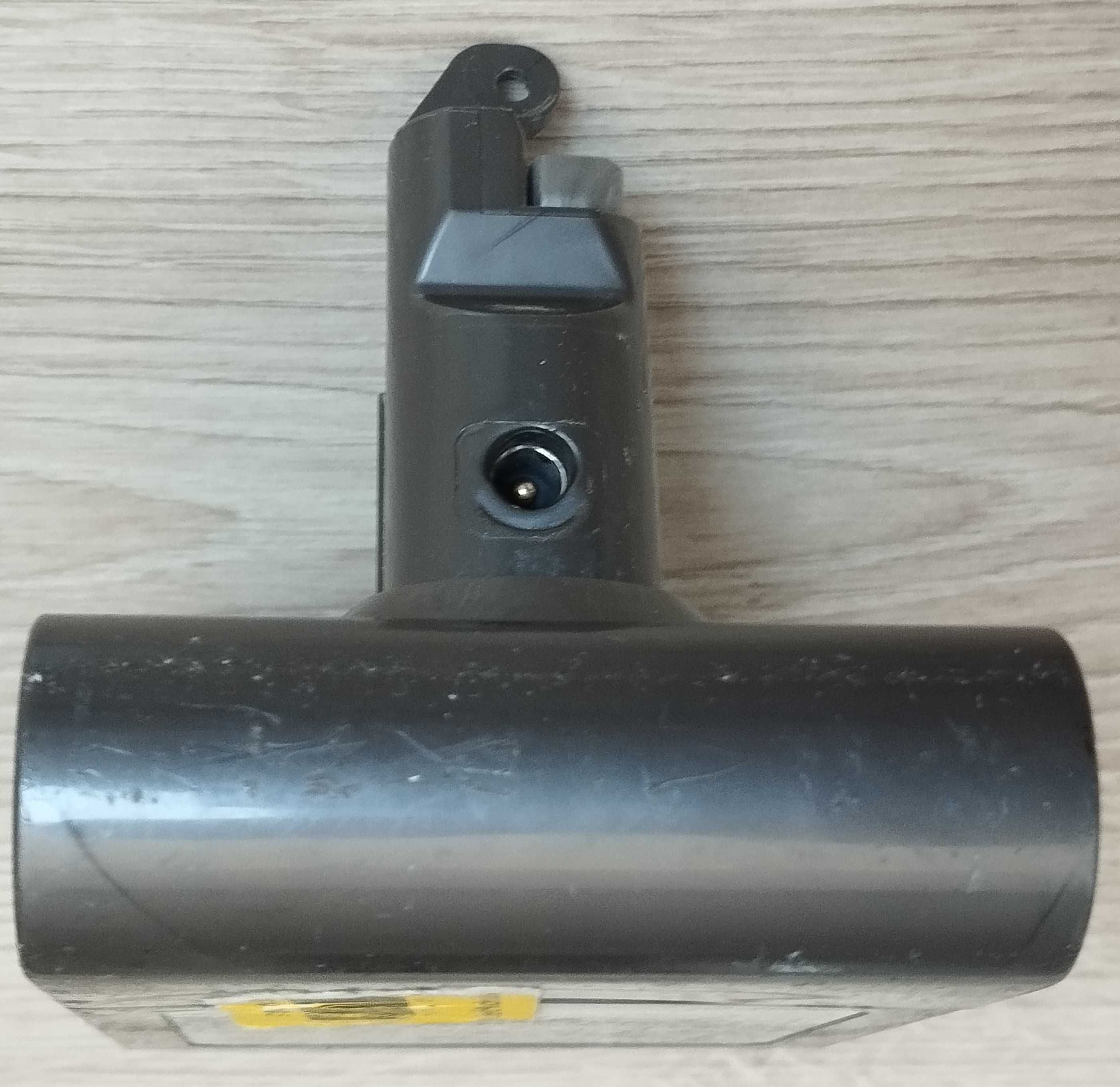 Акумулятор для пилососу Dyson SV03 21,6 V 2100 mAh неробочий .