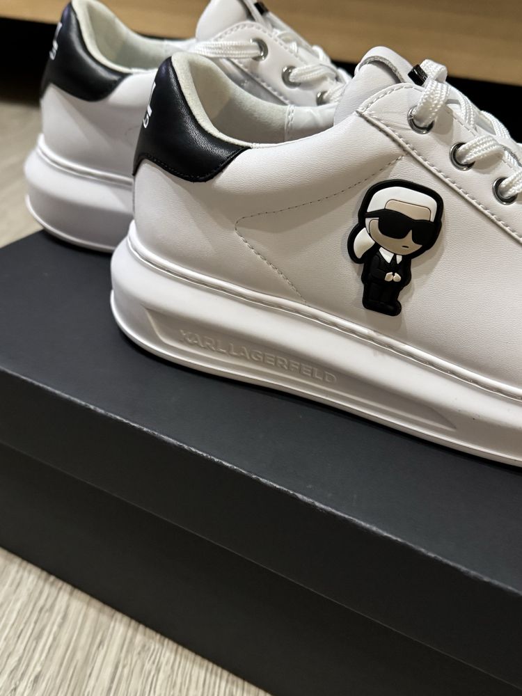 Buty męskie Karl Lagerfeld r. 41 białe nowe