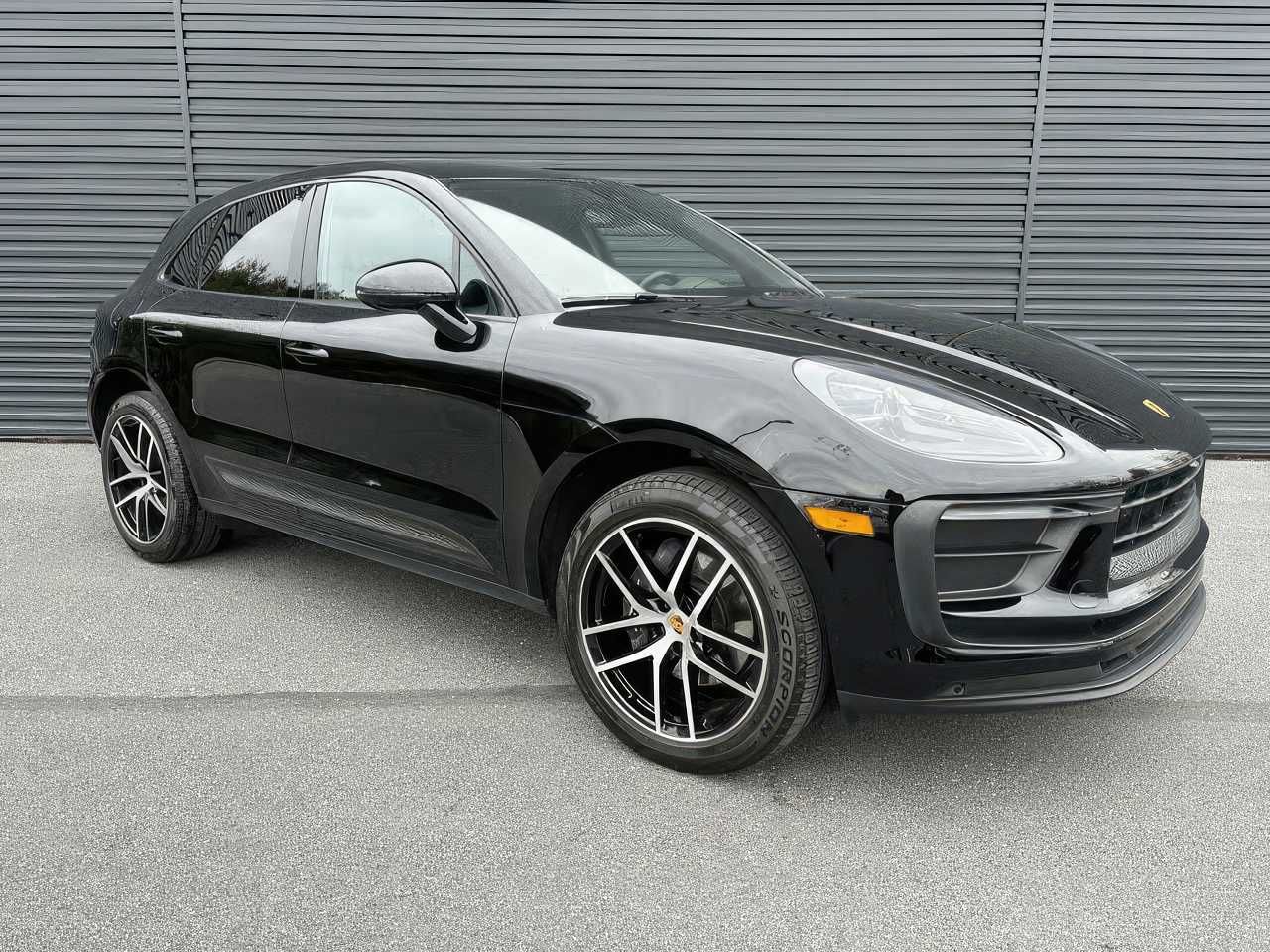 2022 Porsche Macan