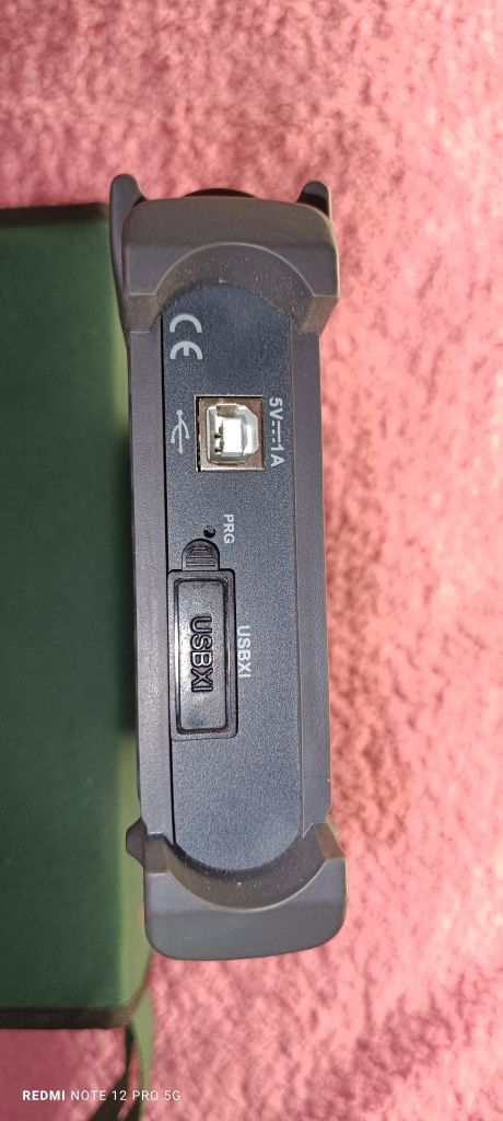 Продам  осциллограф Hantek  6204 BC  200 MHz  200 Мегагерц