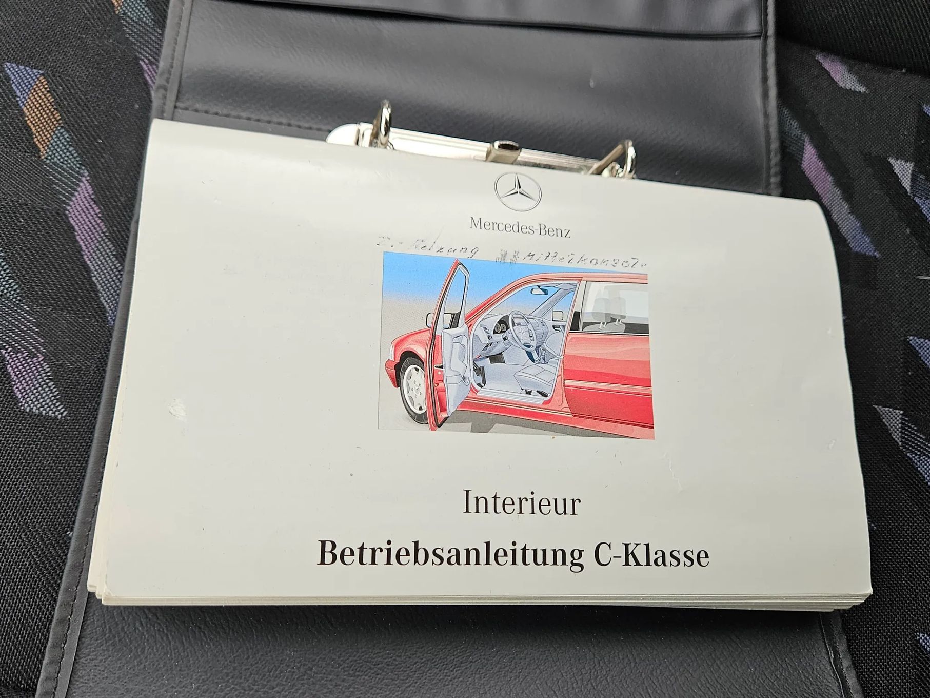 Mercedes-Benz Klasa C 2,2 CDI, Automat, Alufelgi, Stan Bardzo dobry