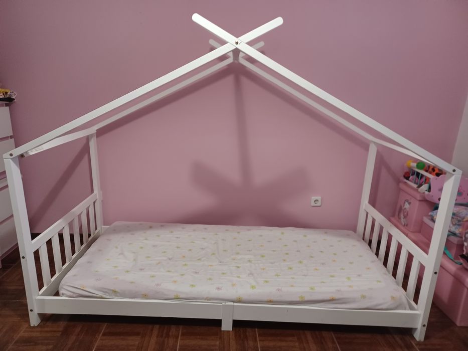 Cama com colchão