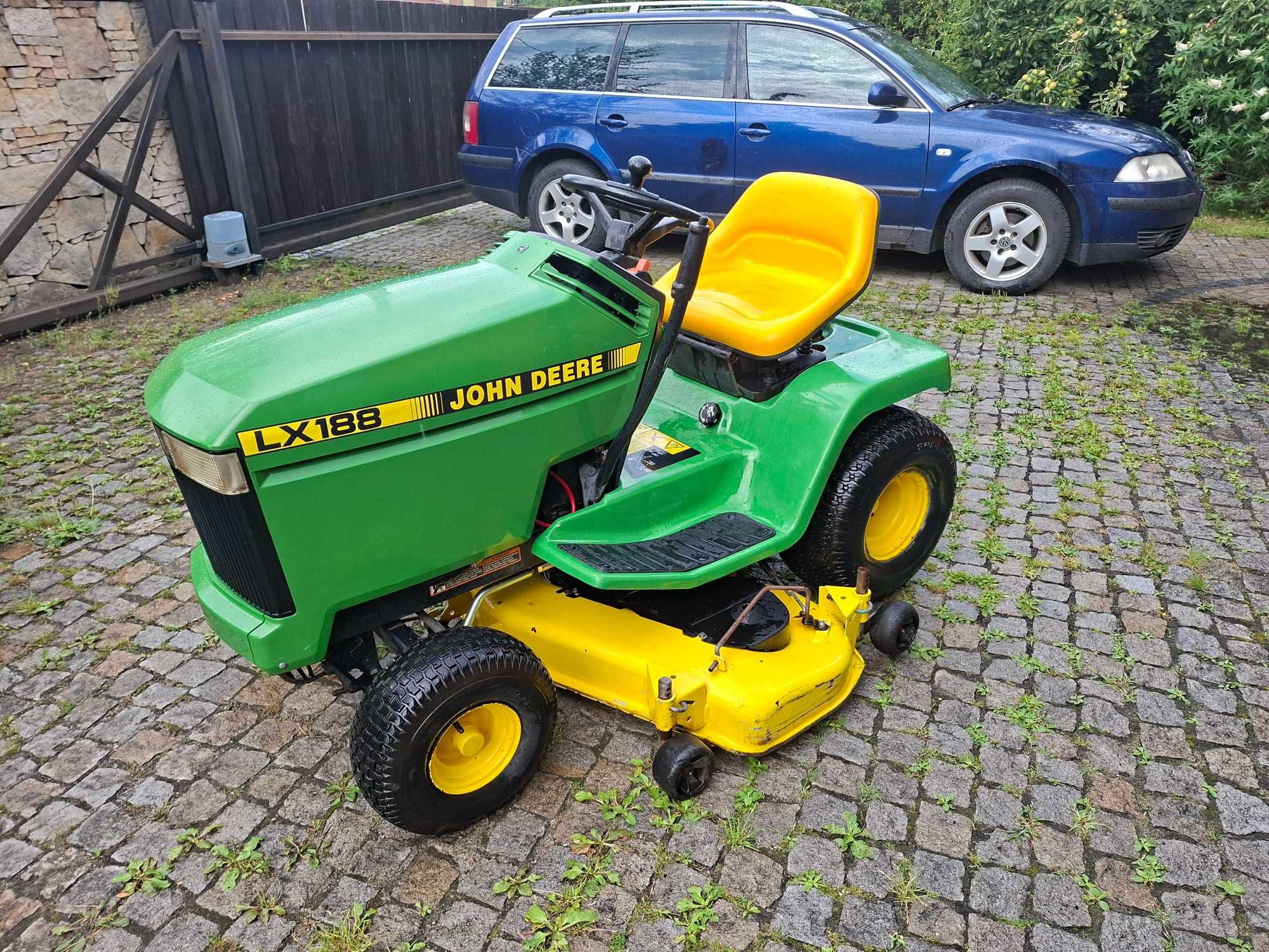Traktorek Kosiarka John Deere LX188 Kawasaki V2 Ciecz Pompa Hydro 121