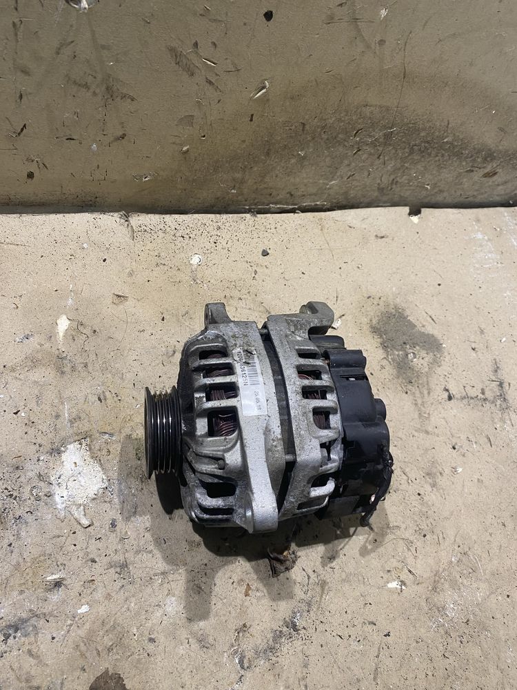 Alternator Nissan note e11 1.4