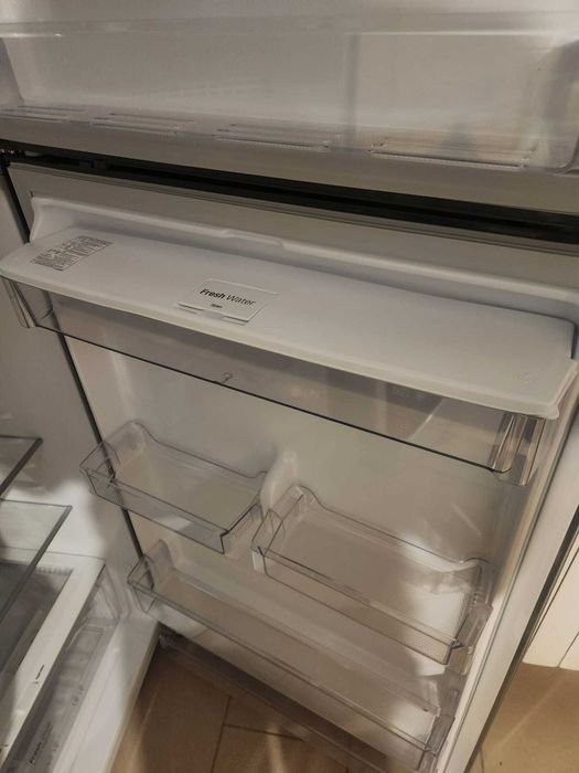 Frigorífico LG GTF744PZPZD INOX - Com dispensador de água