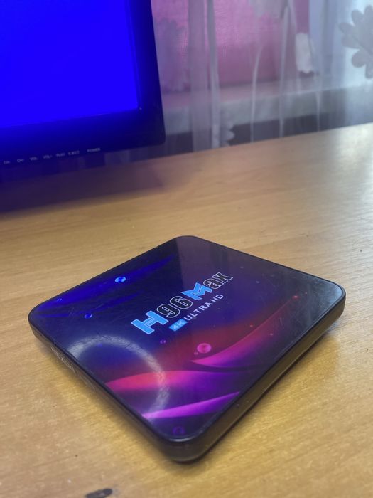 Тв приставка.