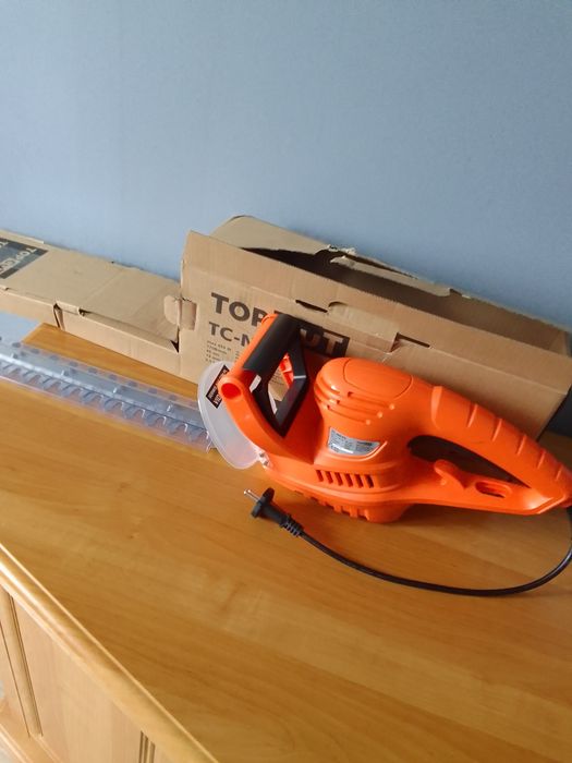 Nożyce elektryczne do żywopłotu 45cm nowe tanio