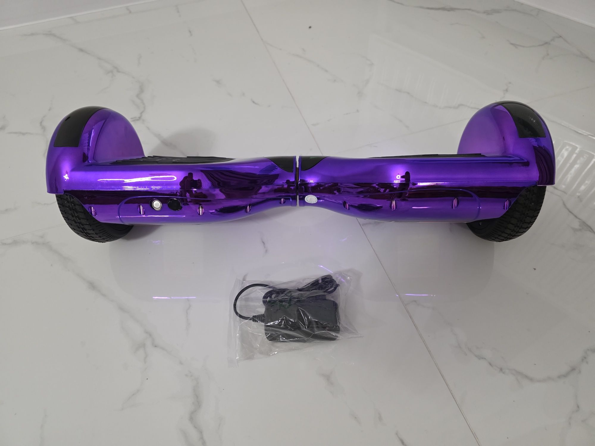 Elektryczna deskorolka 6,5" z LED i Bluetooth FIOLETOWA