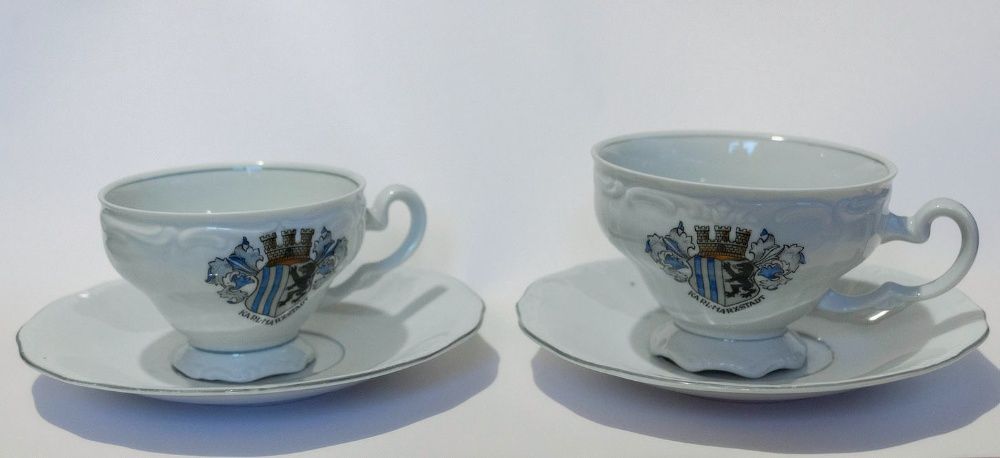 Чашки 2 ( разный объём) + блюдца 2 + тарелки 2 производство ГДР с г