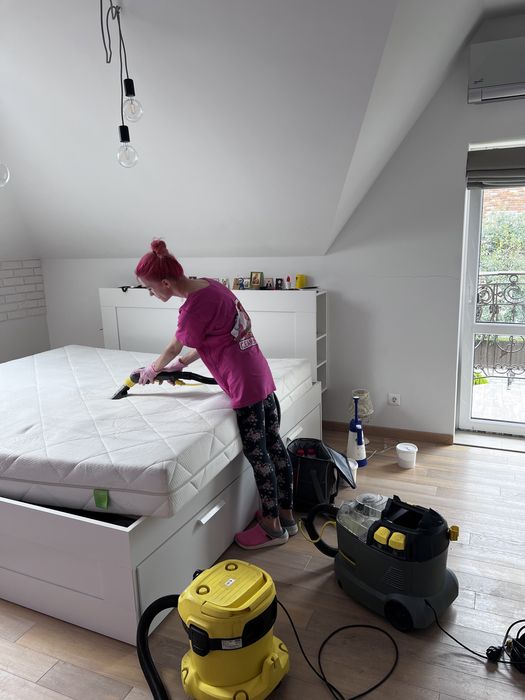 Хімчистка меблів Львів Львівська область хімчистка дивана матрасу