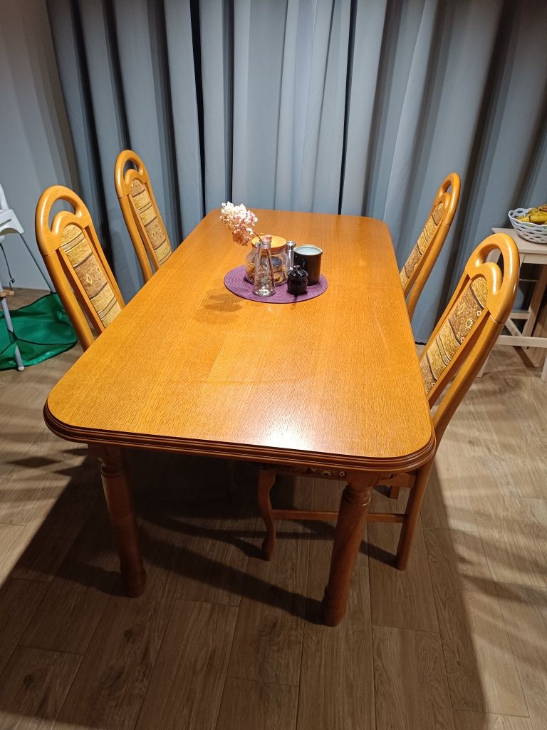 Stół + 12 krzeseł