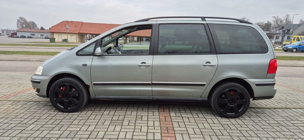 Volkswagen Sharan 1.8 Turbo # Lift # skóra # felgi 17 # zapraszam
