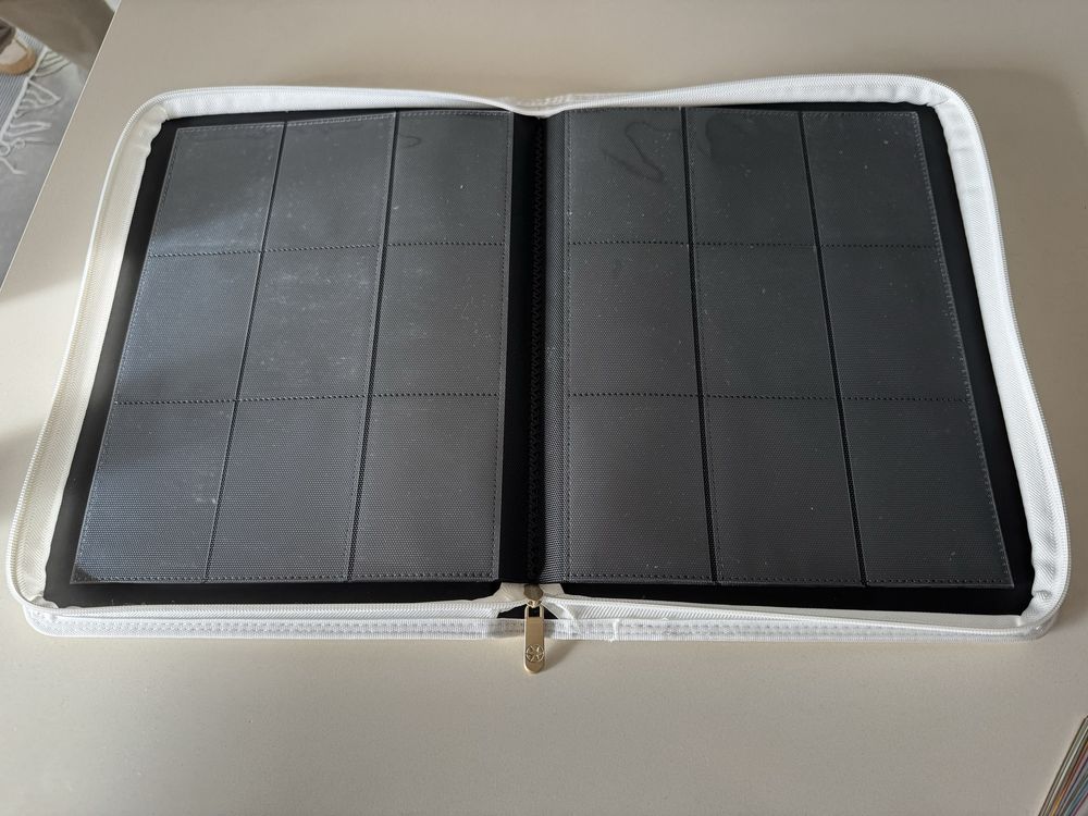 Binder para cartas (pokemon/magic etc…)