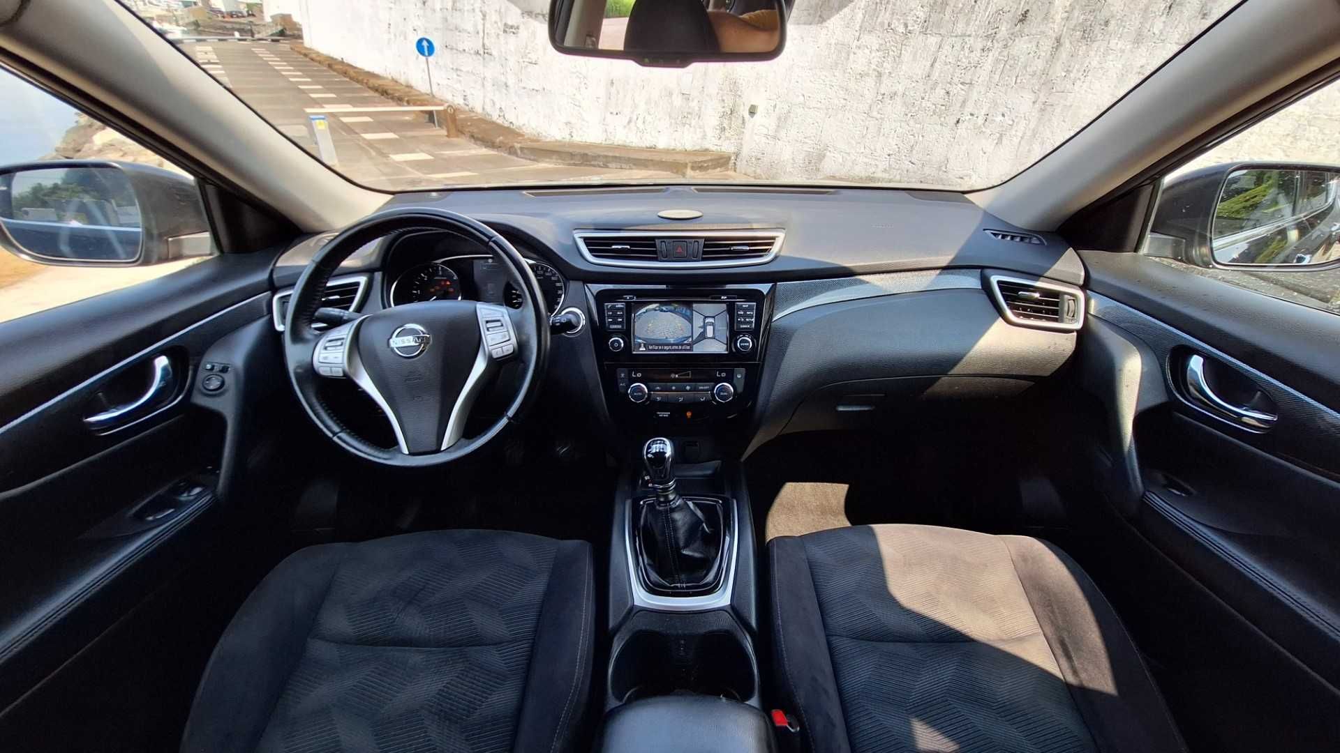 Nissan X-Trail 1.6 dCi - 7 Lugares - Bom estado