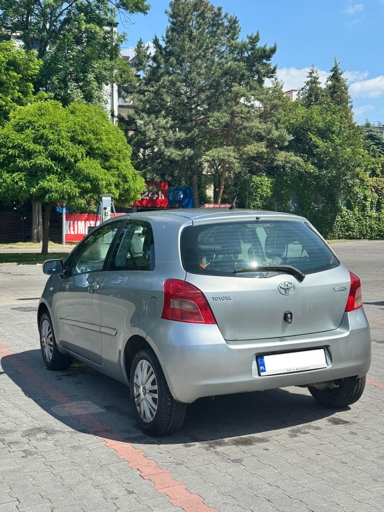 Toyota Yaris 1.3 Benzyna | 2006 | Niski przebieg 160 000 km | Zadbana
