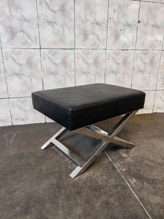 Banqueta/pousa pés vintage, dos anos 70/80.