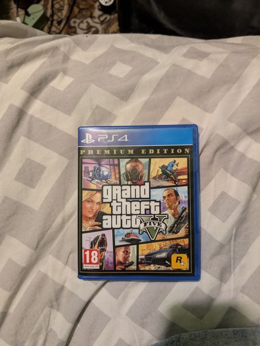 Gta 5 premium edition  ps4