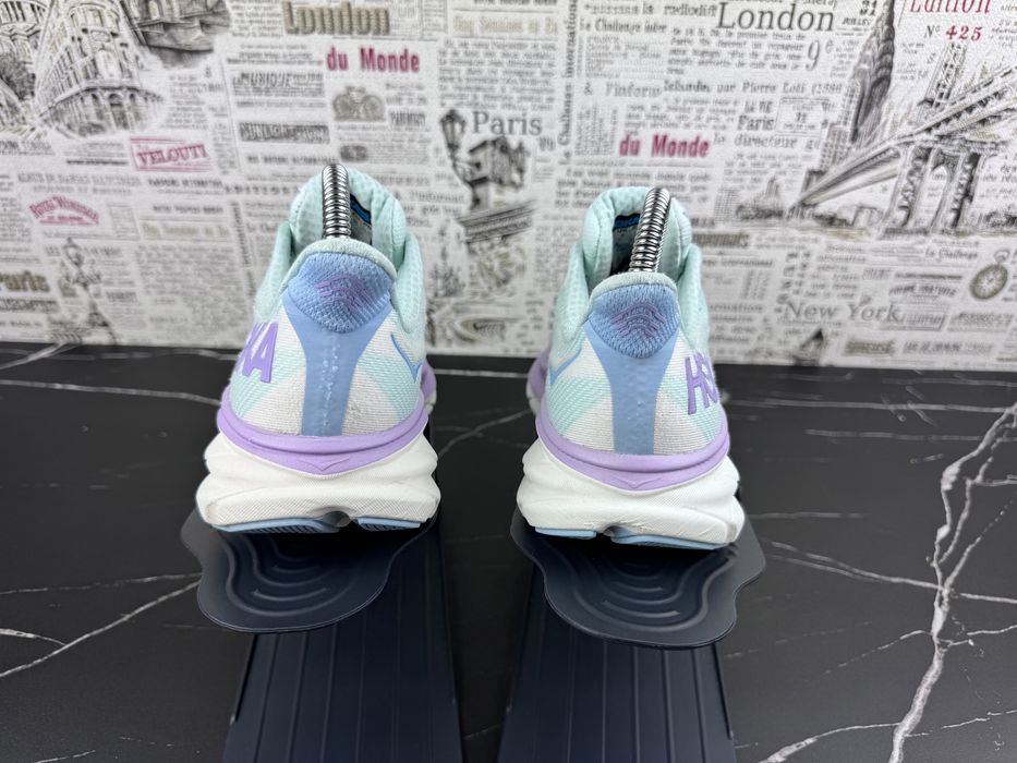 Оригінал Розмір 38 Кросівки Hoka One One Clifton 9 / Взуття