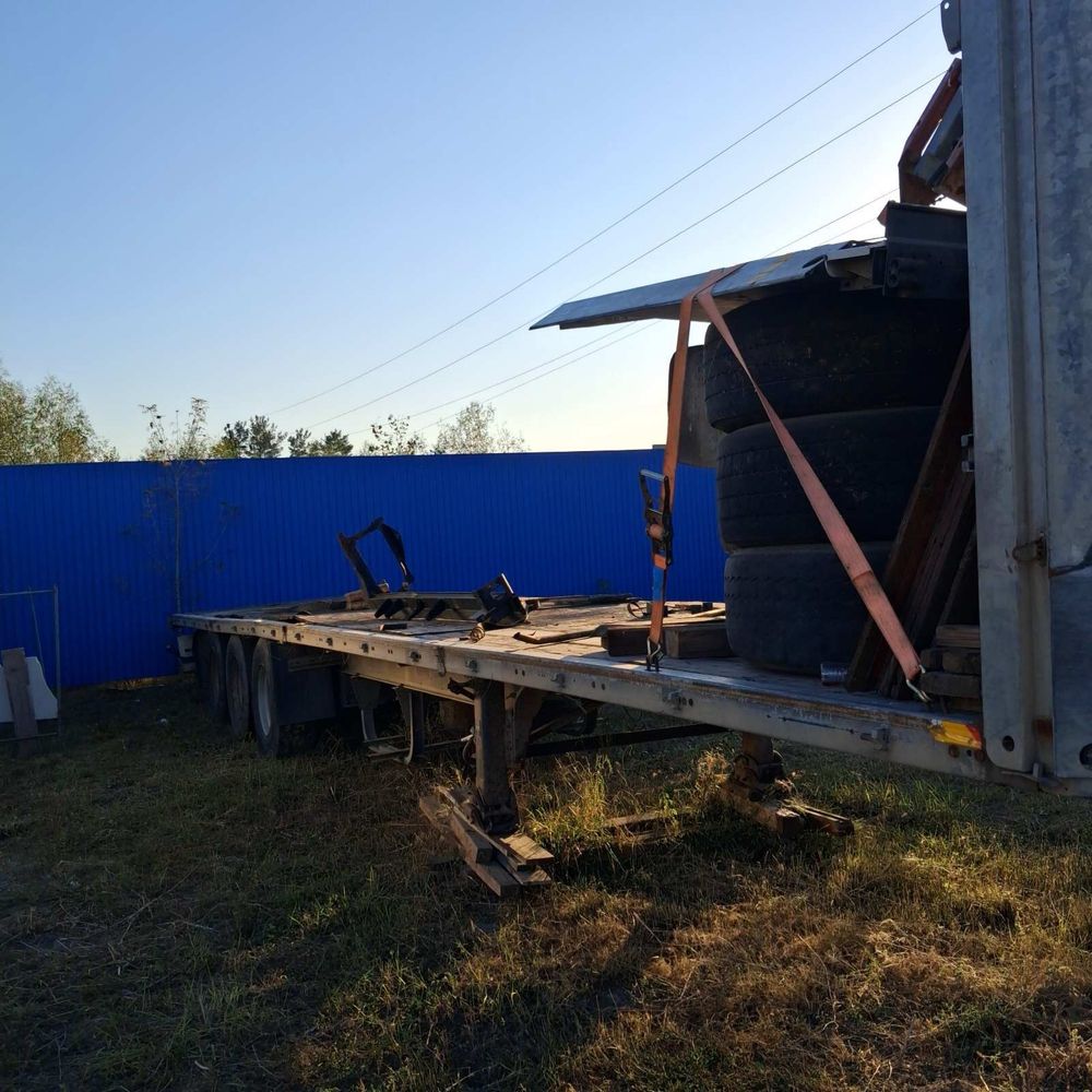 Напівпричіп Шміц/ ося saf  в робочому стані