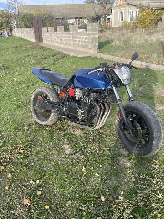 Сузуки катана 750