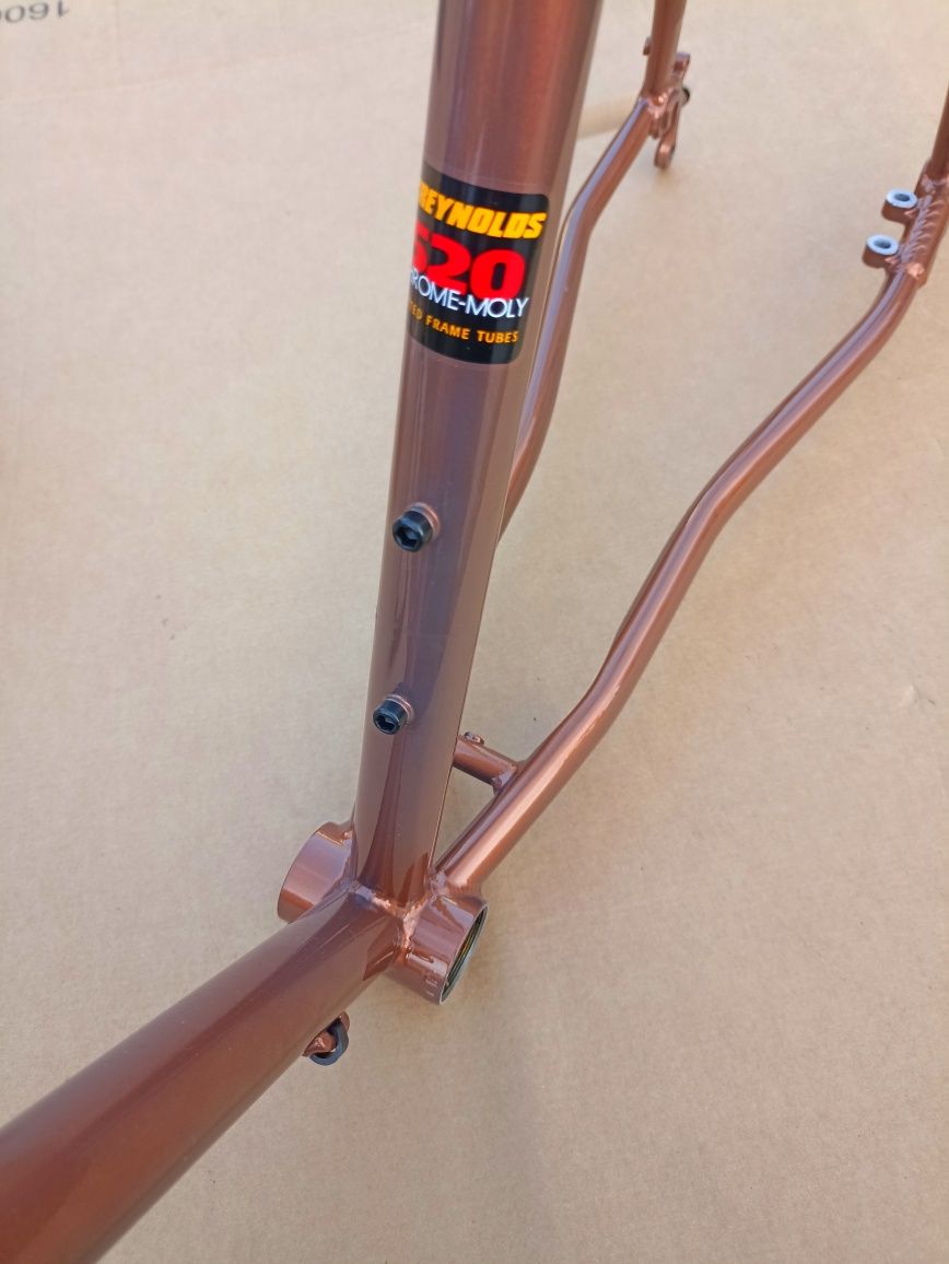 Nowa Rama Fuji Turing Cromo Frame set + widelec  + stery . tarczowe