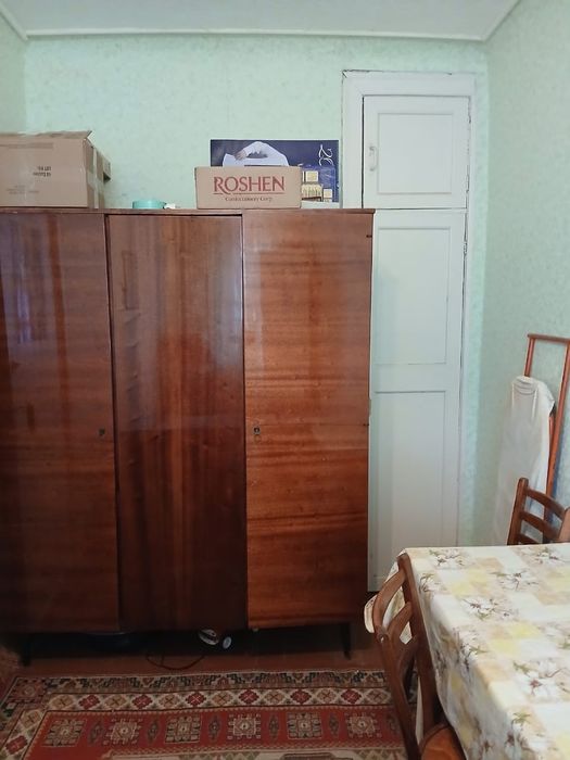 Продам 2-х кімнатну квартиру