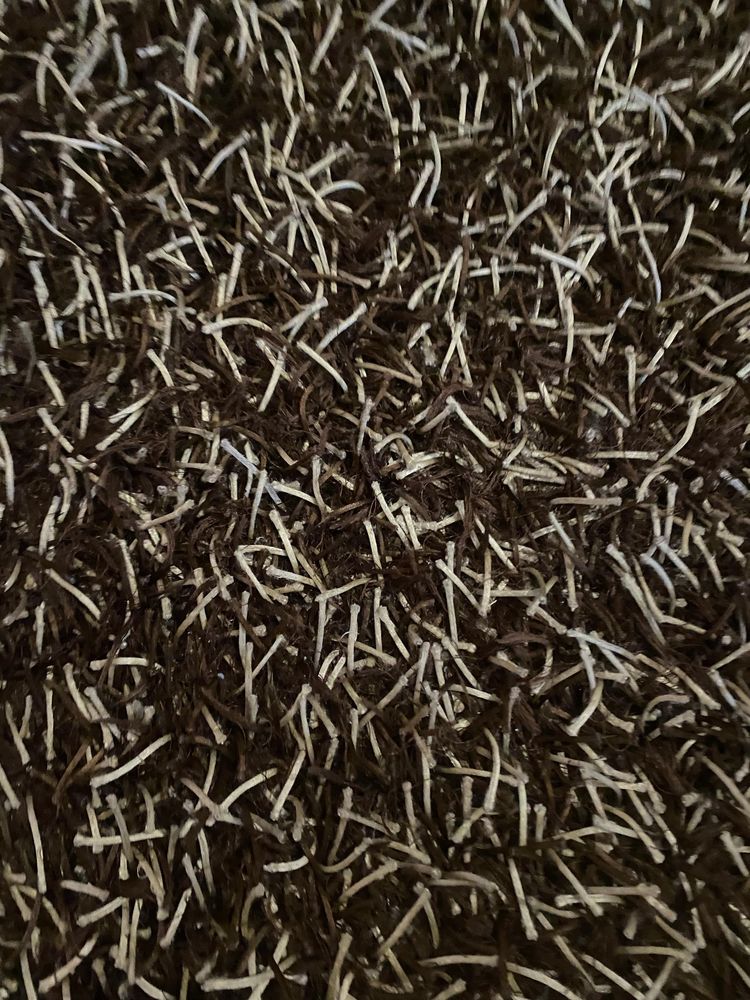 Vendo 3 carpetes em bom estado