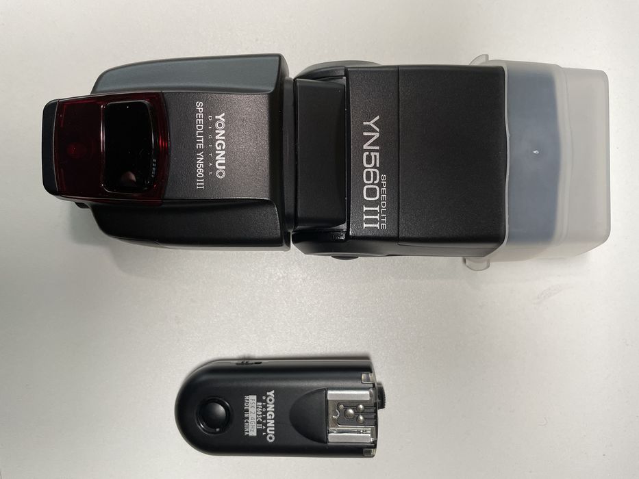 Lampa błyskowa Youngnuo yn560 III + Gratis