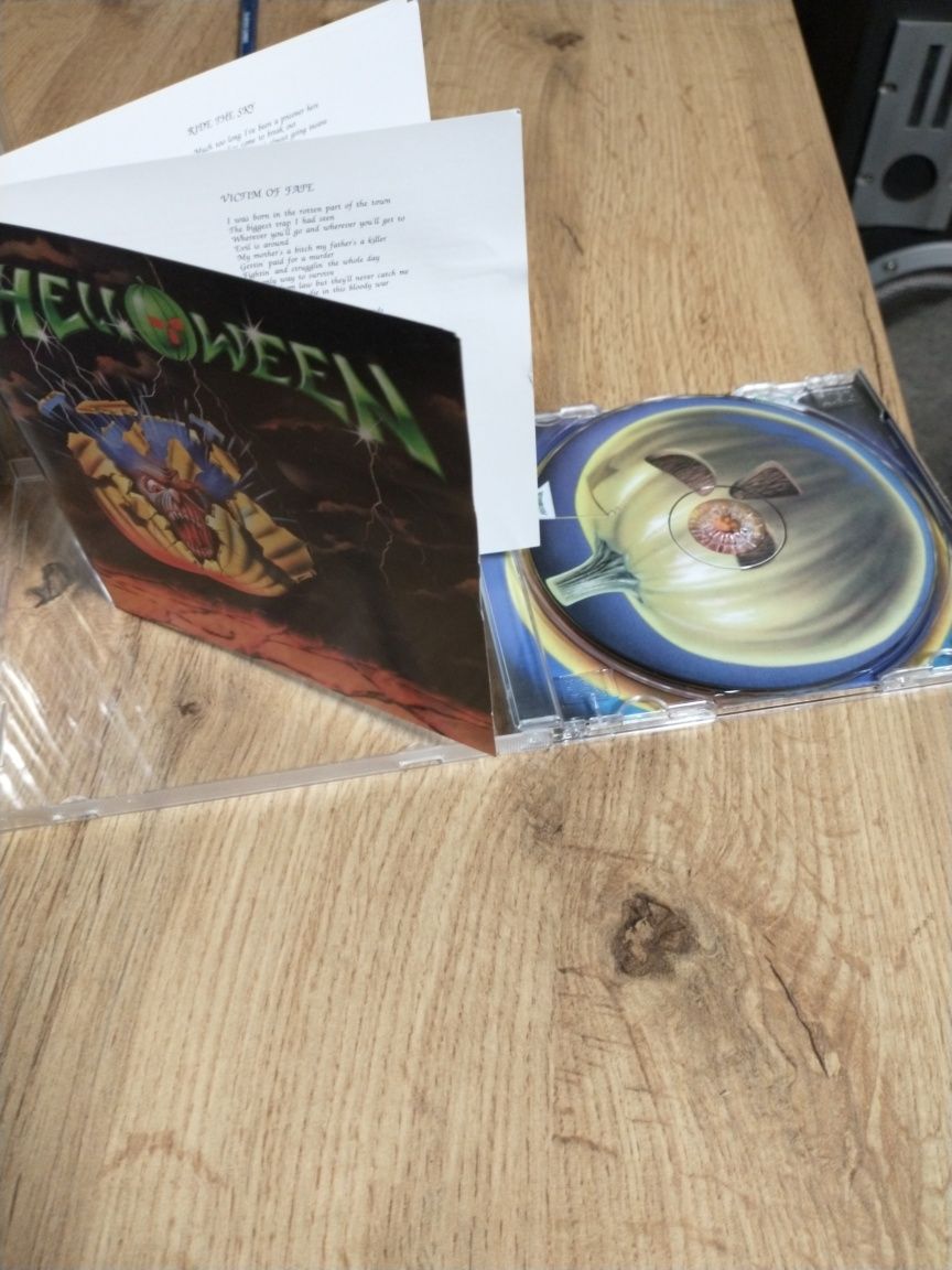 CD диск helloween