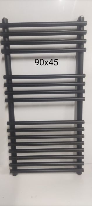 Grzejnik łazienkowy  czarny zawory plus  inne wymiary