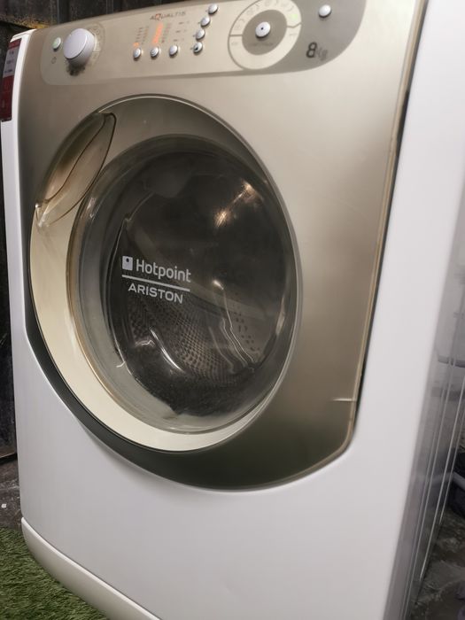 Máquina lavar roupa ariston 8kg faço entrega