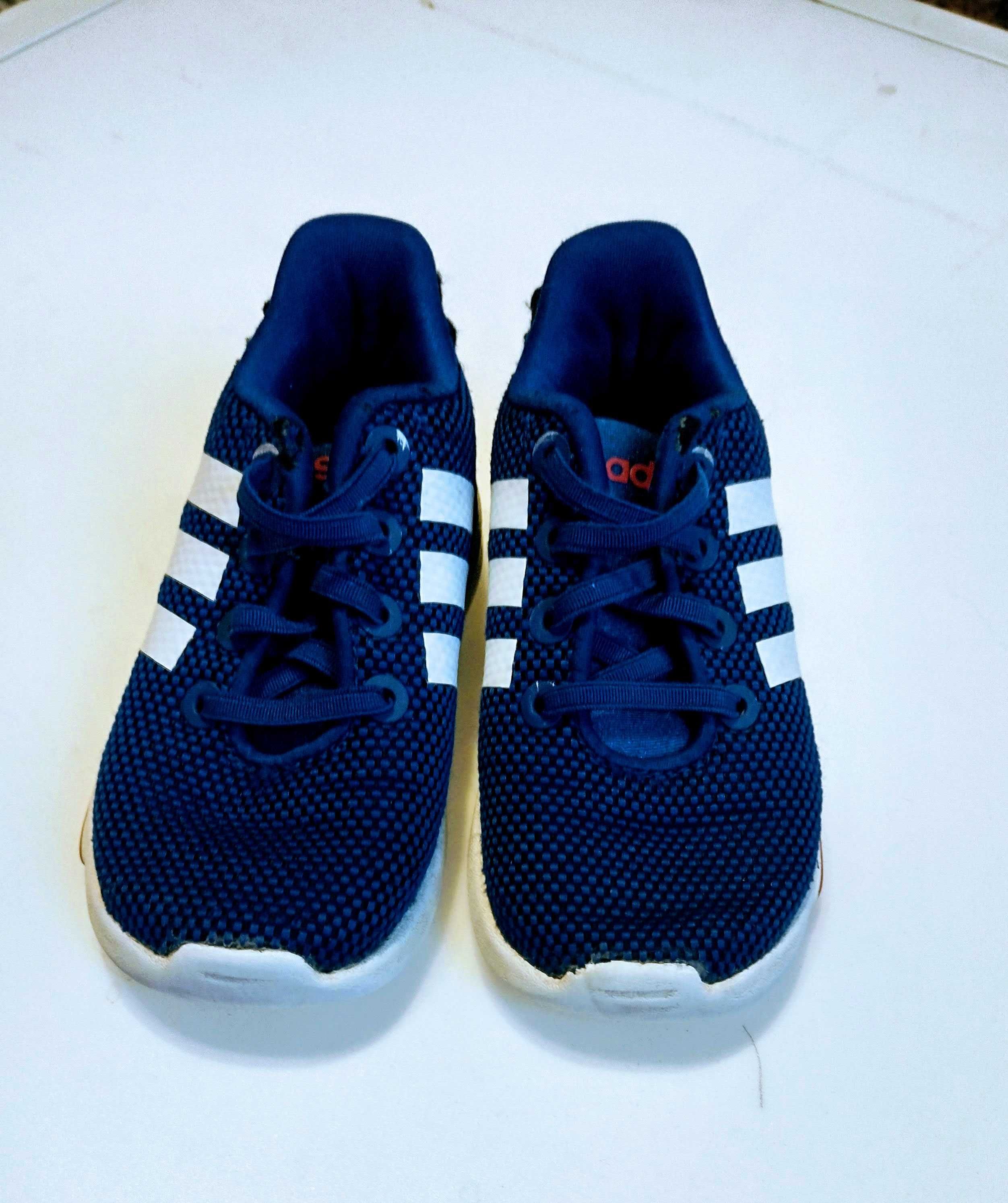 Buty dziecięce ADIDAS Racer tr INF DB1866 r.22