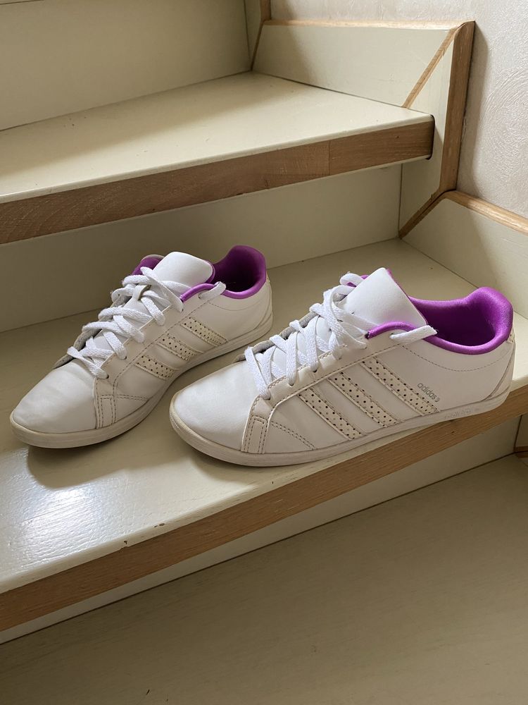 Кросвіки adidas 37