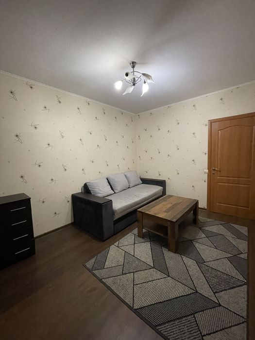 Оренда 2-кімнатної квартири з лічильником на тепло в Дніпровському рн