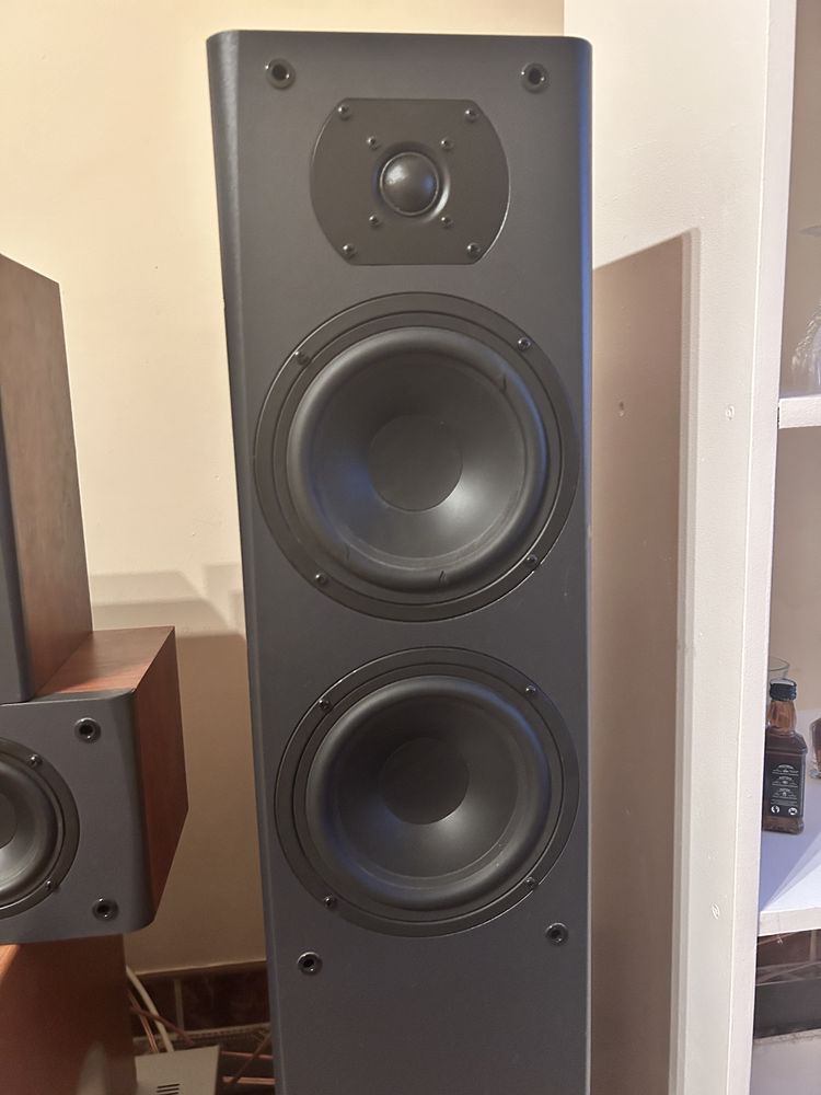 Kino domowe 5.0 + amplituner i subwoofer