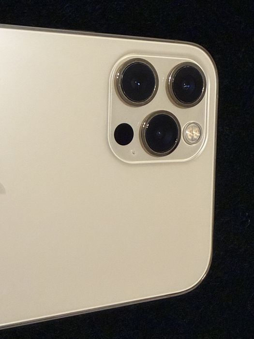 iPhone 12 Pro Gold 256GB – Como Novo