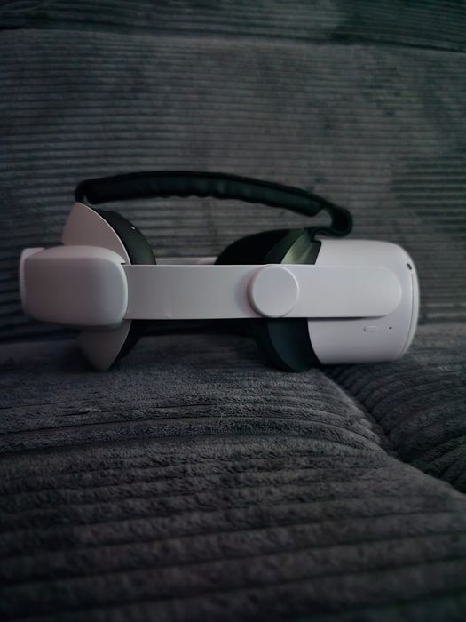 Meta Quest 2 – Gogle VR 256 GB + ulepszony uchwyt na głowę