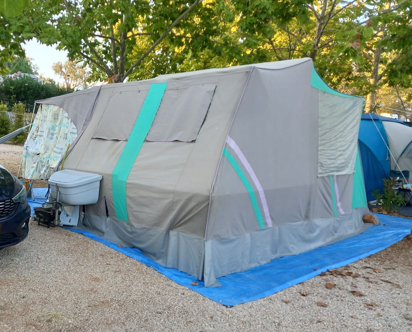 AUTO TENDA atrelado reboque
(Negociável)