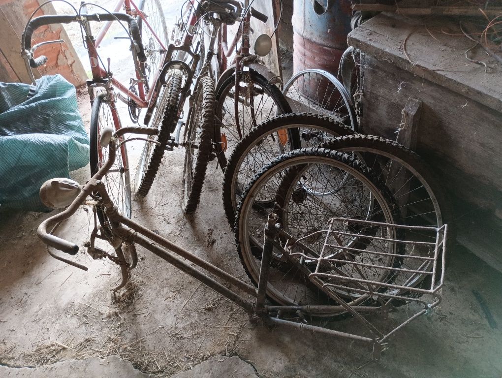 Bicicleta para recuperar incluindo 1  de quadro antigo
