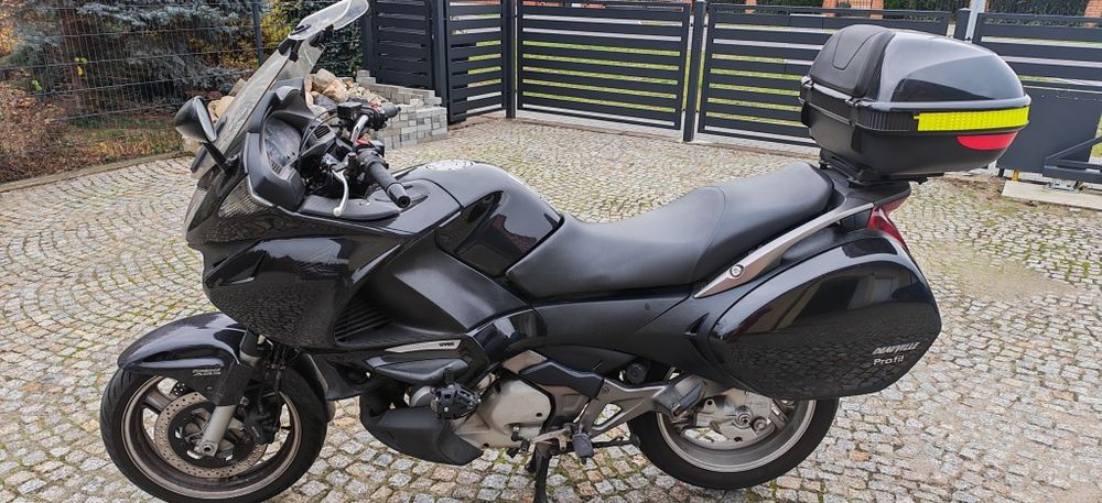 Motocykl Honda Deauville NT 700 ABS 2008