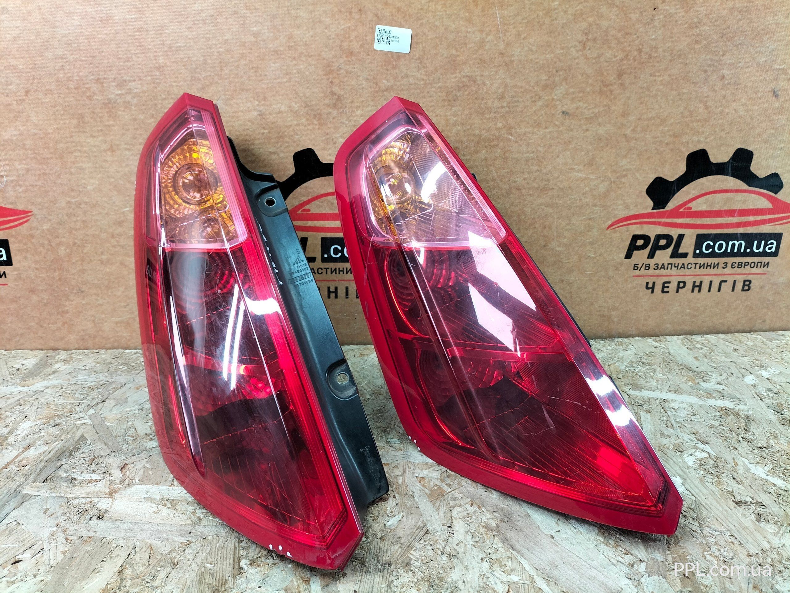 Fiat Grande Punto 2005-2012 Фонарь задний левый 51701589 \ 27460102